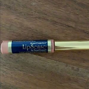 Lipsense bombshell OPEN